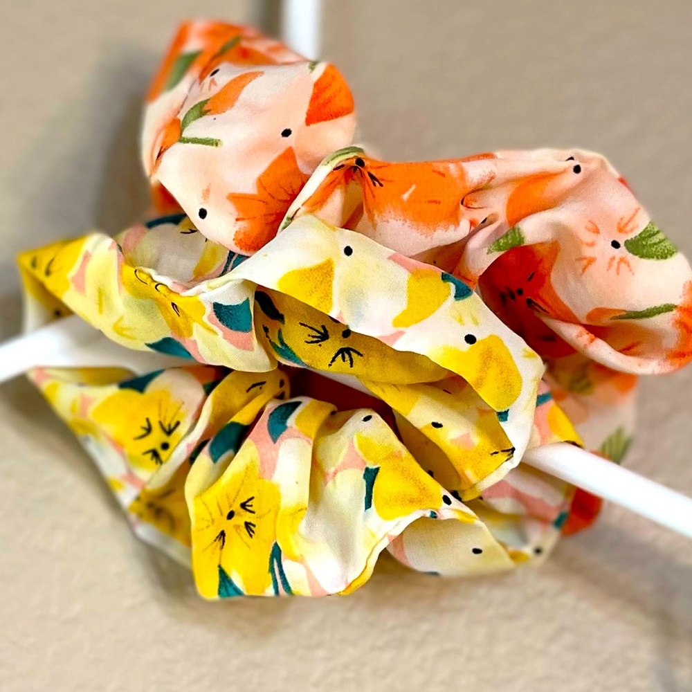Show Me Your Mumu Orange and Yellow Floral Scrunchie Set